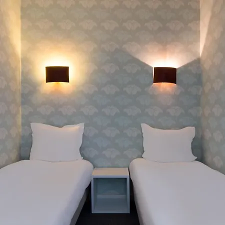 The Originals Access, Hotel 2*