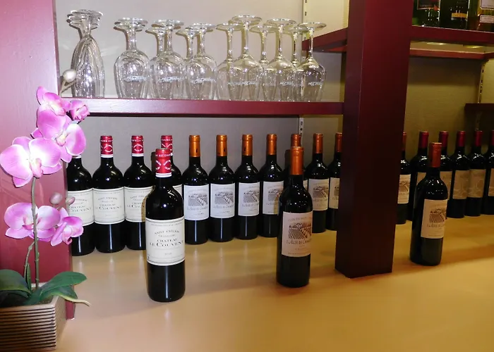 The Originals Access, Szálloda 2*