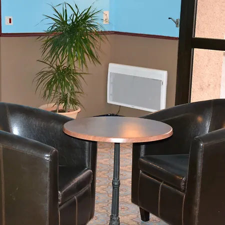 The Originals Access, 酒店 2*