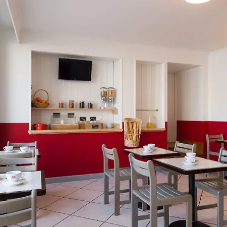 The Originals Access, 酒店